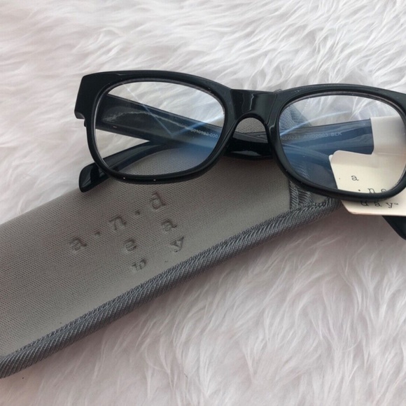 A New Day Women's Angular Square Blue Light Filtering Glasses W/Soft Case - Blk - Picture 7 of 8